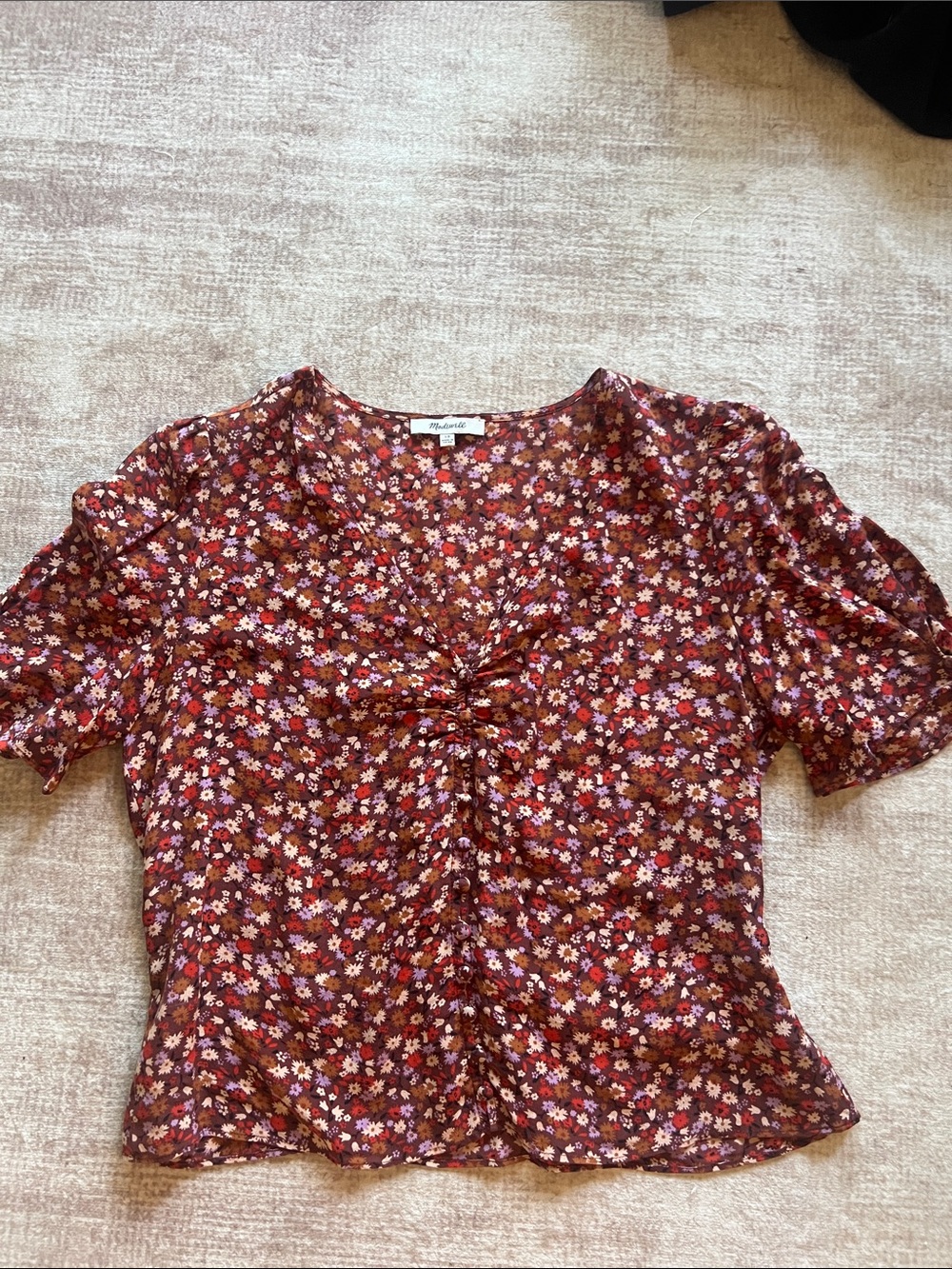 Madewell Burgundy Floral Ruched Short Sleeve Blouse